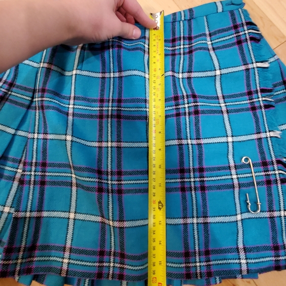 Vintage Plaid Pleated Wool Mini Skirt size 6 - Picture 9 of 9